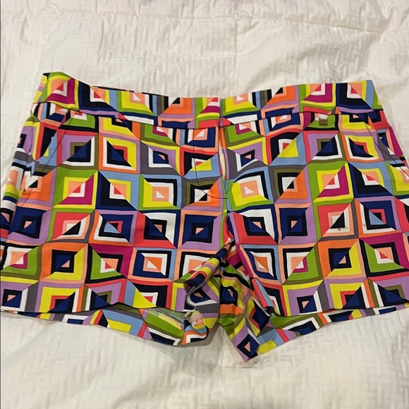 Trina Turk Colorful Geometric Women's Shorts - Picture 1 of 1